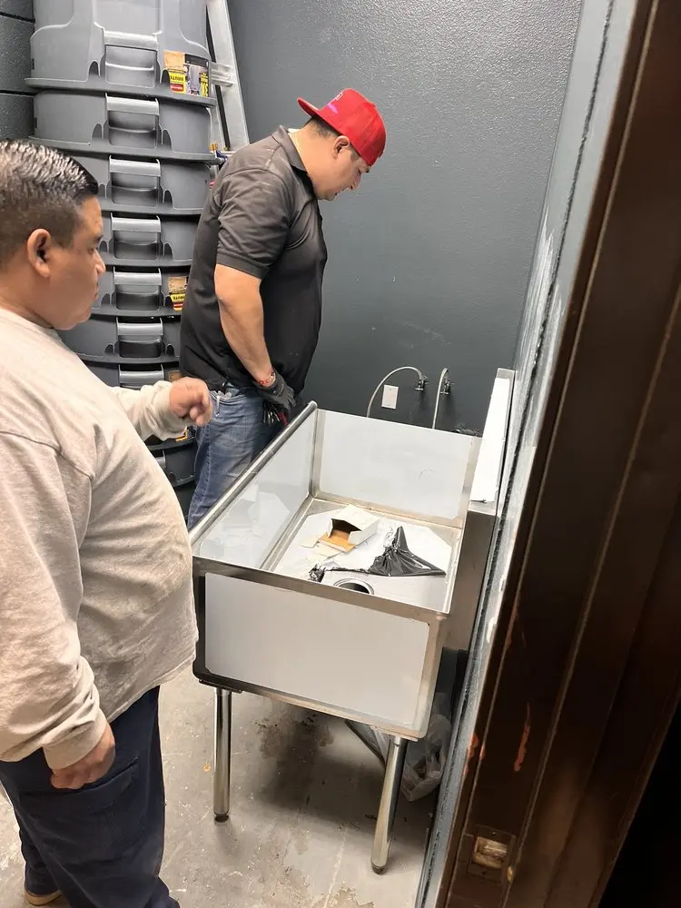 Commercial plumbing and sink installation in Kinneloa Mesa